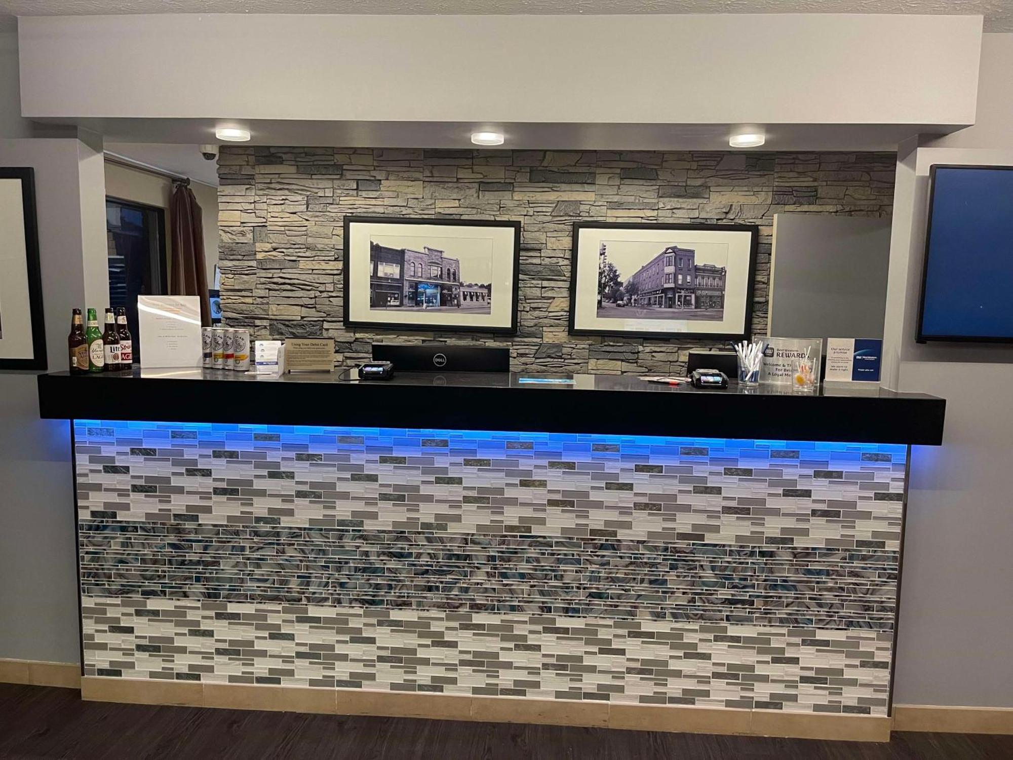Best Western Dubois Hotel Exterior photo